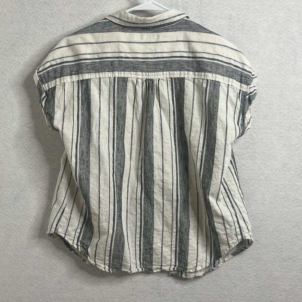 Harper Striped Button Front Short Sleeve Blouse Small Neutral Minimalist - Picture 2 of 7